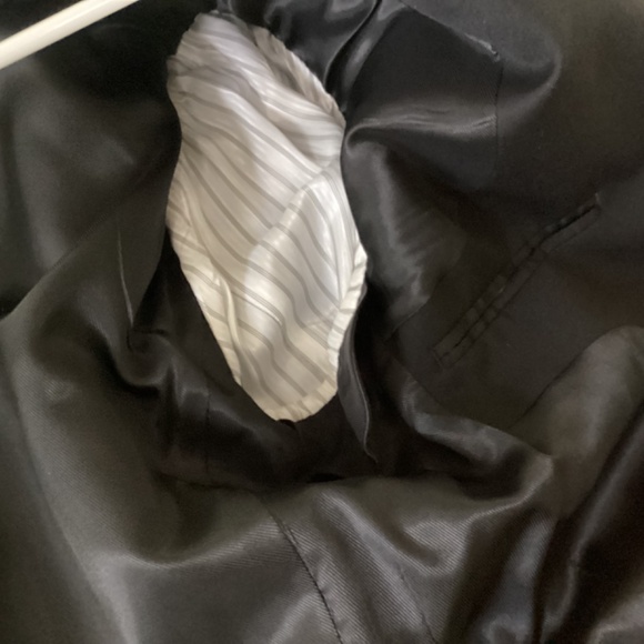 Men’s Black Blazer / Suit Jacket 100% Wool (size 38 Short) - Picture 8 of 9